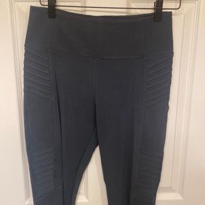 NWOT Athleta Delancey Moto Tights SzM